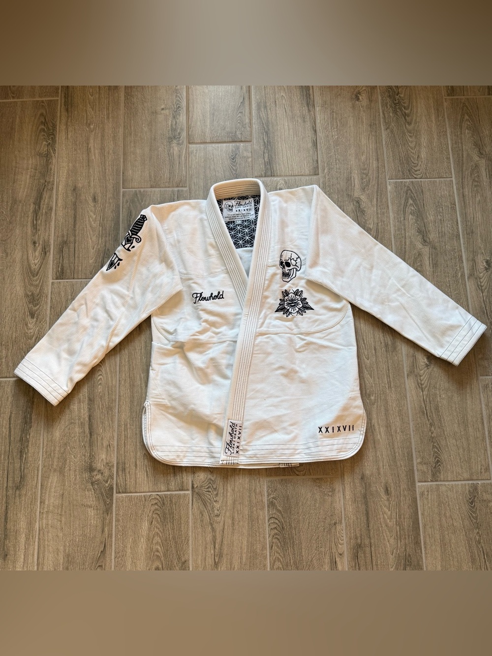 Flowhold Life/Death Gi (White)